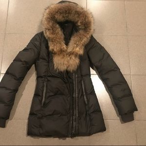 MACKAGE ADALI-F5 FITTED DOWN COAT WITH FUR HOOD
